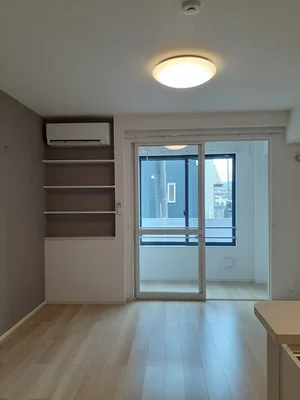 のマンスリーマンション・ウィークリーマンション「レジデンス　ナリカワ　Ｂ棟 103・洋室(No.1278952)」メイン画像