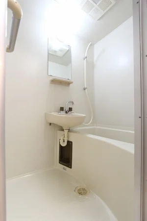 ※炊飯器・鍋フライパン・掃除機・アイロン・空気清浄機・HDD・ブルーレイレコーダーは現在設置しておりません。