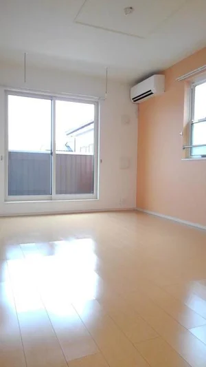 のマンスリーマンション・ウィークリーマンション「バーミィⅠ 204・洋室(No.1279044)」メイン画像