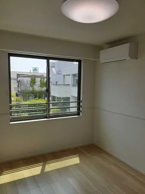 のマンスリーマンション・ウィークリーマンション「メゾン　ド　ノアール 202・洋室(No.1279060)」メイン画像