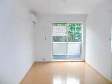 のマンスリーマンション・ウィークリーマンション「ＲＩＶＡＢＩＧ　Ⅲ 101・洋室(No.1279120)」メイン画像