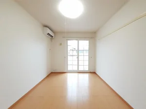 のマンスリーマンション・ウィークリーマンション「ララコート足洗 102・洋室(No.1279198)」メイン画像