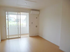 のマンスリーマンション・ウィークリーマンション「サン・ルルドⅡ 102・洋室(No.1279207)」メイン画像