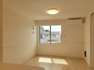 のマンスリーマンション・ウィークリーマンション「プレゾン 203・洋室(No.1279270)」メイン画像