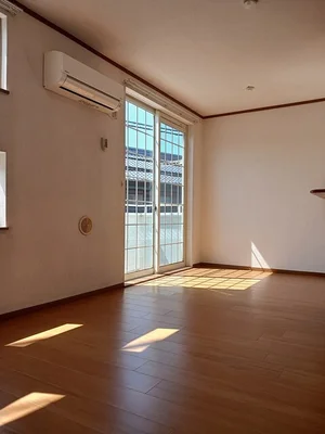 松山市のマンスリーマンション・ウィークリーマンション「ポワッソン 201・洋室(No.1279410)」メイン画像