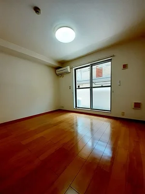 のマンスリーマンション・ウィークリーマンション「プロムナードＫ 102・洋室(No.1279411)」メイン画像