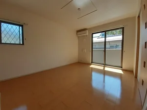 のマンスリーマンション・ウィークリーマンション「Ｙ’ｓ　ＧｒａｎｄｅⅡ 104・洋室(No.1279445)」メイン画像