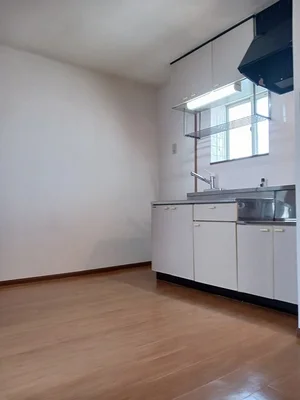 津山市のマンスリーマンション・ウィークリーマンション「ベルメイユＢ 203・洋室(No.1279603)」メイン画像