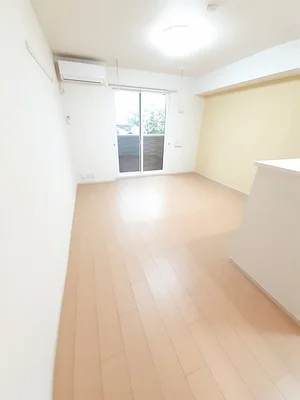 のマンスリーマンション・ウィークリーマンション「ドリームワークス　参番館 104・洋室(No.1279704)」メイン画像