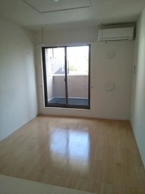 のマンスリーマンション・ウィークリーマンション「レガーロ 203・洋室(No.1279731)」メイン画像