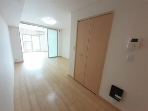 のマンスリーマンション・ウィークリーマンション「ワフナツ 303・洋室(No.1279796)」メイン画像