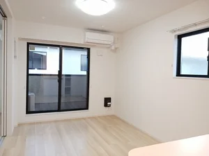 のマンスリーマンション・ウィークリーマンション「グラースＳＡＭ　Ⅲ 203・洋室(No.1279804)」メイン画像