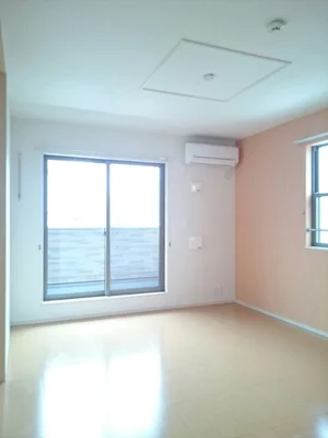 のマンスリーマンション・ウィークリーマンション「リベルテⅢ 203・洋室(No.1279886)」メイン画像