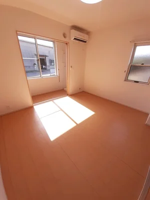 のマンスリーマンション・ウィークリーマンション「サンレミ真時Ⅰ 102・洋室(No.1279918)」メイン画像