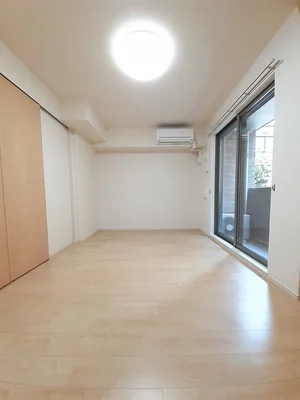 のマンスリーマンション・ウィークリーマンション「ドゥース　レシ　Ｂ 103・洋室(No.1279920)」メイン画像