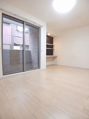 香川県のマンスリーマンション・ウィークリーマンション「ドゥース　レシ　Ｂ 103・洋室(No.1279920)」メイン画像