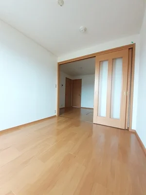 のマンスリーマンション・ウィークリーマンション「プランタン　ソレイユＣ 103・洋室(No.1279933)」メイン画像