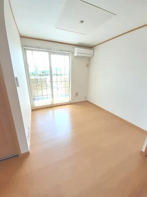 のマンスリーマンション・ウィークリーマンション「セイバリー・コートＢ 202・洋室(No.1280016)」メイン画像