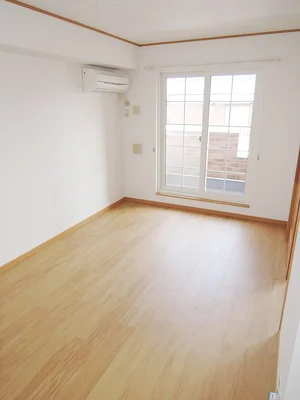 のマンスリーマンション・ウィークリーマンション「ベルコート市浜 202・洋室(No.1280017)」メイン画像