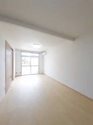 のマンスリーマンション・ウィークリーマンション「エルディム川西 101・洋室(No.1280096)」メイン画像