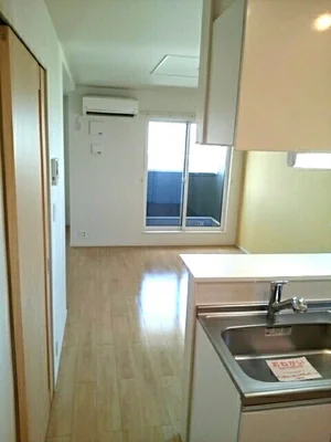 のマンスリーマンション・ウィークリーマンション「メゾン　ド　さちＡ 201・洋室(No.1280137)」メイン画像