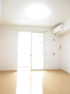 のマンスリーマンション・ウィークリーマンション「アーバン桜神 202・洋室(No.1280304)」メイン画像