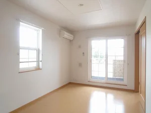 のマンスリーマンション・ウィークリーマンション「メゾンドリカムⅢ 203・洋室(No.1280369)」メイン画像