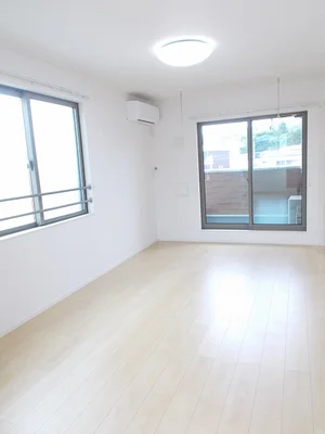 のマンスリーマンション・ウィークリーマンション「カーサカメリアⅤ 301・LDK(No.1280380)」メイン画像