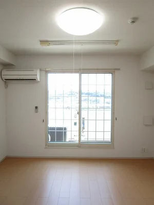 のマンスリーマンション・ウィークリーマンション「アンジュコリーヌ 203・洋室(No.1280487)」メイン画像