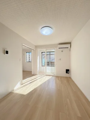 のマンスリーマンション・ウィークリーマンション「モカ　ⅩⅠ 102・洋室(No.1280515)」メイン画像