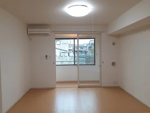 のマンスリーマンション・ウィークリーマンション「フラン・カーヴ 102・洋室(No.1280543)」メイン画像