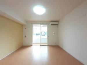 のマンスリーマンション・ウィークリーマンション「ウィンクルム　Ⅳ 102・洋室(No.1280547)」メイン画像