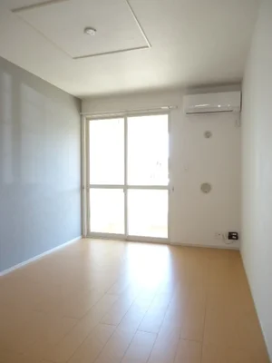 のマンスリーマンション・ウィークリーマンション「ボヌール市野坪Ⅰ 102・洋室(No.1280552)」メイン画像