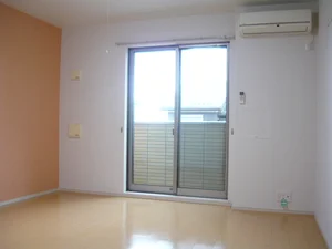 のマンスリーマンション・ウィークリーマンション「Ｃｏｍｆｏｒｔ　Ｓｉｚｕｋａ 101・洋室(No.1280583)」メイン画像