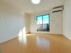 岐阜県のマンスリーマンション・ウィークリーマンション「スプリング　ベル．Ａ 201・洋室(No.1280587)」メイン画像