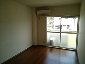 のマンスリーマンション・ウィークリーマンション「ウエスト・ビレッジⅡ番館 201・洋室(No.1280654)」メイン画像