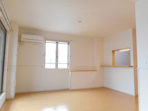 のマンスリーマンション・ウィークリーマンション「Ｌｅｅ　ｆｒｅｒｅ　加美 303・洋室(No.1280672)」メイン画像