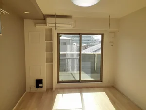 のマンスリーマンション・ウィークリーマンション「ゼファー　四辻 301・洋室(No.1280700)」メイン画像