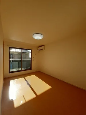 のマンスリーマンション・ウィークリーマンション「アンジュ元山 202・洋室(No.1280722)」メイン画像