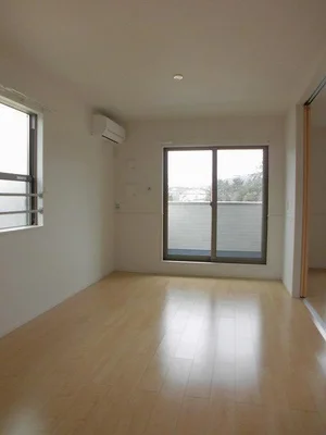 のマンスリーマンション・ウィークリーマンション「サン　ローズ 204・洋室(No.1280739)」メイン画像