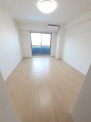 のマンスリーマンション・ウィークリーマンション「プラシードＫ　さくら 503・洋室(No.1280746)」メイン画像