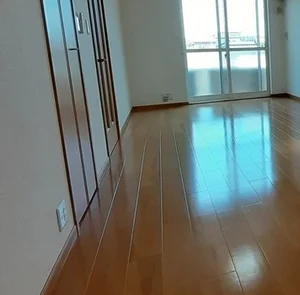 のマンスリーマンション・ウィークリーマンション「プリムローズ　ｆｏｕｒ 102・洋室(No.1280750)」メイン画像