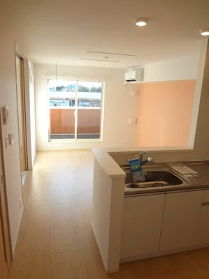 のマンスリーマンション・ウィークリーマンション「フルール・ソレイユ　Ⅱ 203・洋室(No.1280818)」メイン画像