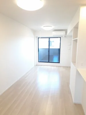 のマンスリーマンション・ウィークリーマンション「レガリアⅡ 203・洋室(No.1280826)」メイン画像