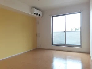 のマンスリーマンション・ウィークリーマンション「シティ　フォレスト米ノ城Ｂ 202・洋室(No.1280838)」メイン画像