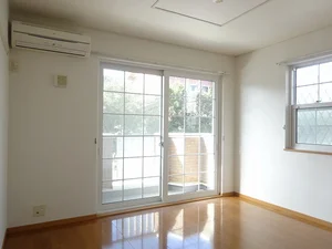 のマンスリーマンション・ウィークリーマンション「プリモディーネ　Ⅱ 101・洋室(No.1281033)」メイン画像