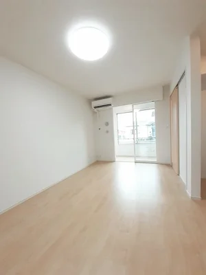 丸亀市のマンスリーマンション・ウィークリーマンション「メゾン　トイロＡ 102・洋室(No.1281115)」メイン画像