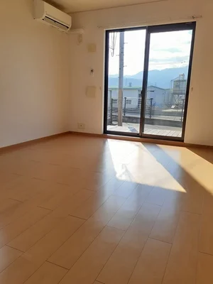 日田市のマンスリーマンション・ウィークリーマンション「ジョリ・レーヌ 101・洋室(No.1281146)」メイン画像