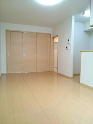 のマンスリーマンション・ウィークリーマンション「サンリット新鳥栖 102・洋室(No.1281147)」メイン画像