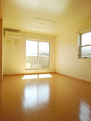 のマンスリーマンション・ウィークリーマンション「プリムローズ　Ⅲ 201・洋室(No.1281164)」メイン画像